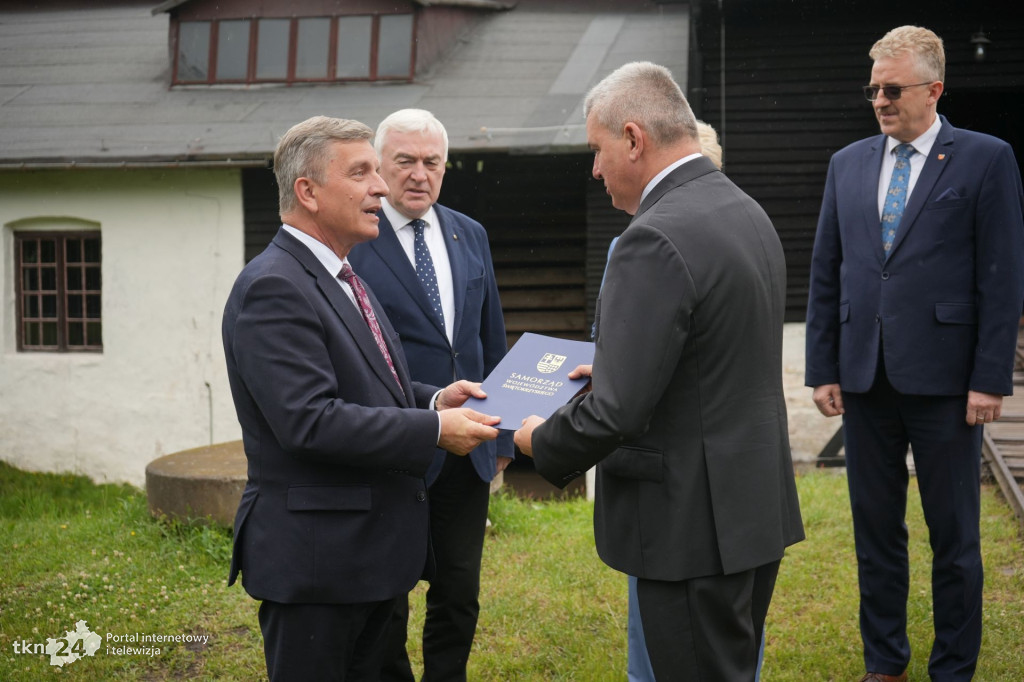 Pieniądze na zabytki przekazano w Maleńcu