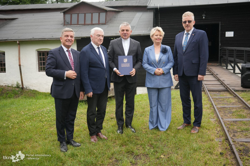 Pieniądze na zabytki przekazano w Maleńcu