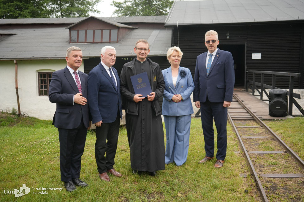 Pieniądze na zabytki przekazano w Maleńcu