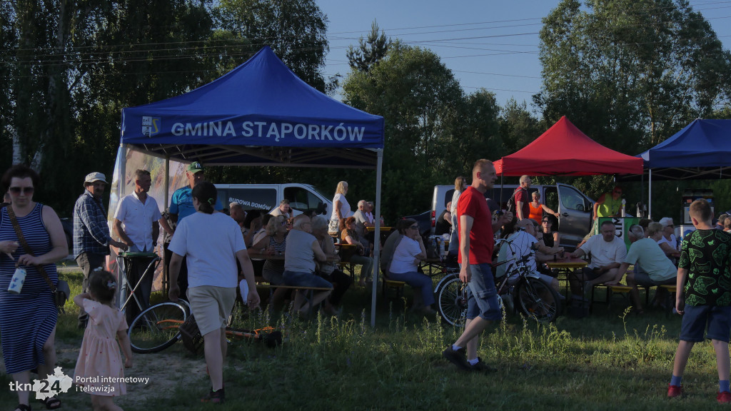 Magiczna noc nad zalewem Miła w Stąporkowie