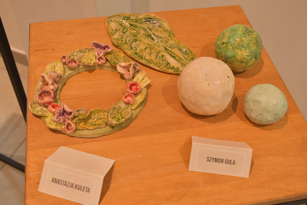 Wystawa ceramików w Koneckim Centrum Kultury