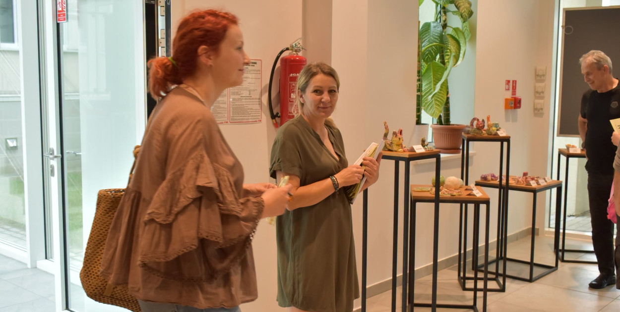 Wystawa ceramików w Koneckim Centrum Kultury
