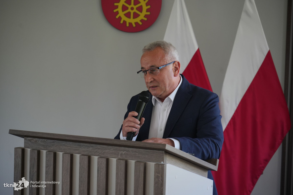 Stypendia dyrektorów szkół średnich przyznane