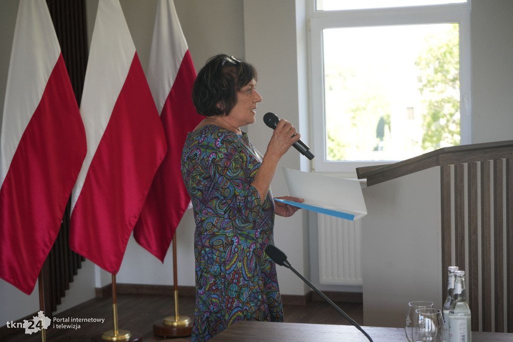 Stypendia dyrektorów szkół średnich przyznane