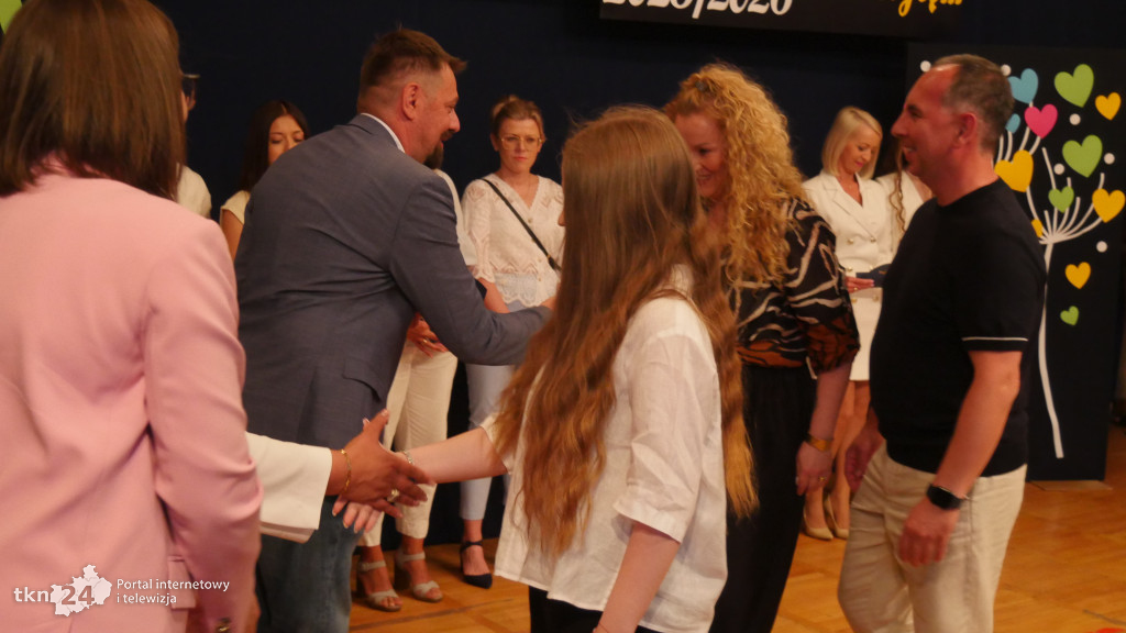 Pożegnanie 8 klas w SP nr 1 w Końskich 2026
