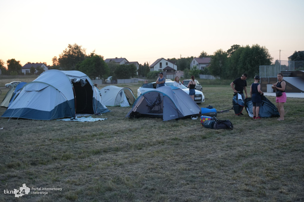 Radoszyce: Taniec z ogniem, biwak i dobra zabawa