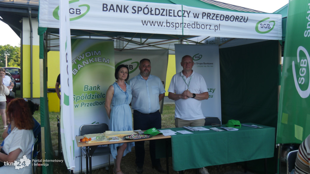 Festyn Rodzinny w Rudzie Malenieckiej z grupą TOPLES