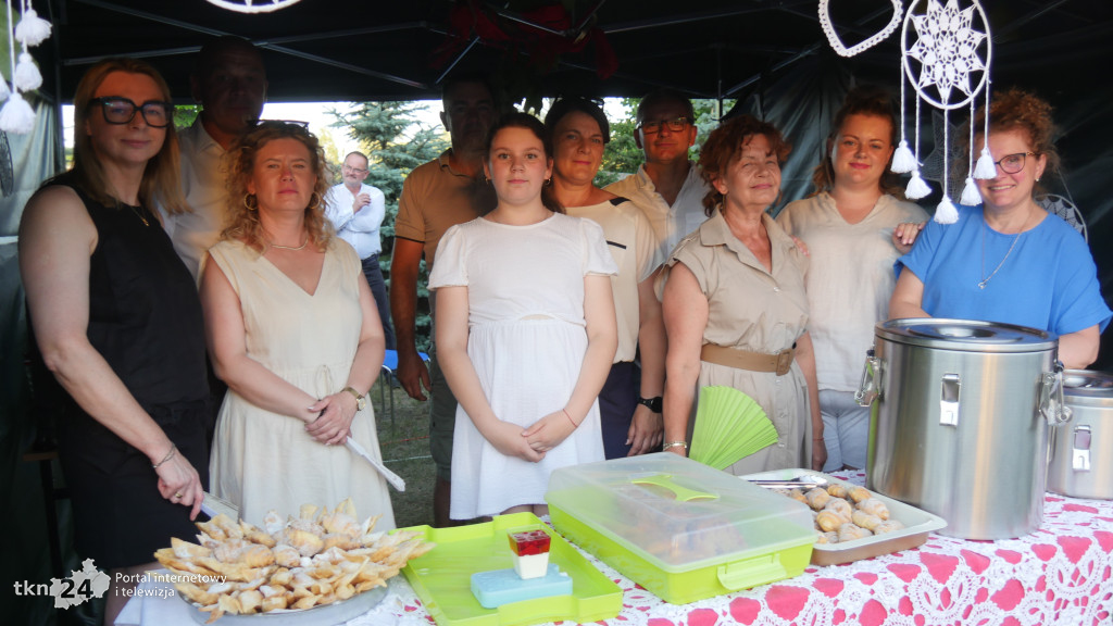 Festyn Rodzinny w Rudzie Malenieckiej z grupą TOPLES