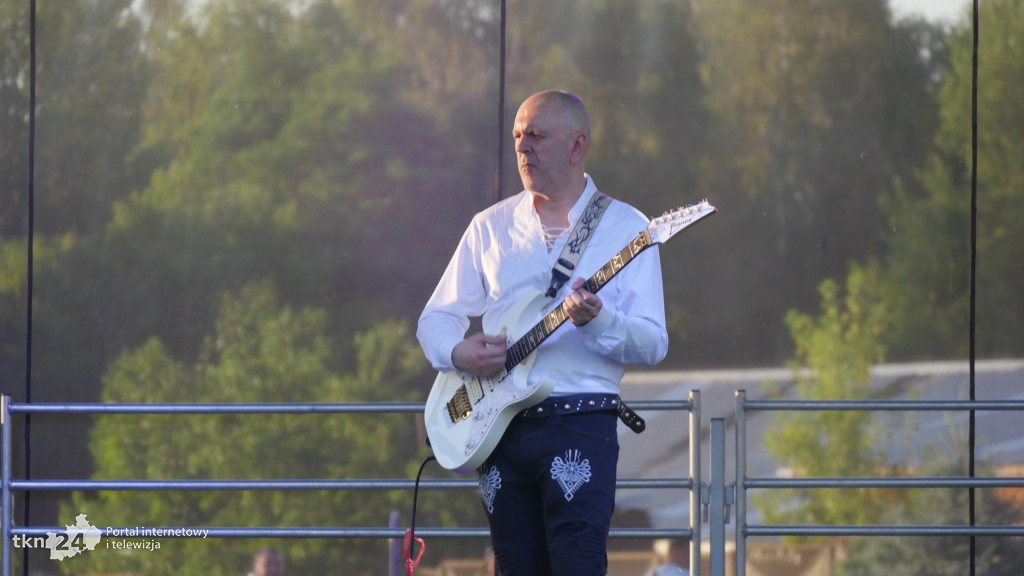 Festyn Rodzinny w Rudzie Malenieckiej z grupą TOPLES