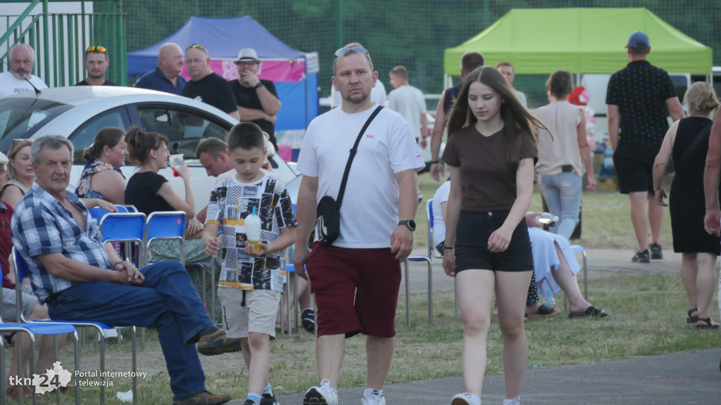 Festyn Rodzinny w Rudzie Malenieckiej z grupą TOPLES