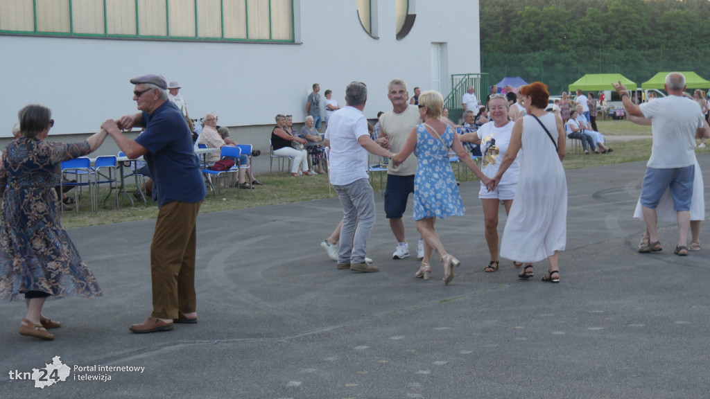 Festyn Rodzinny w Rudzie Malenieckiej z grupą TOPLES