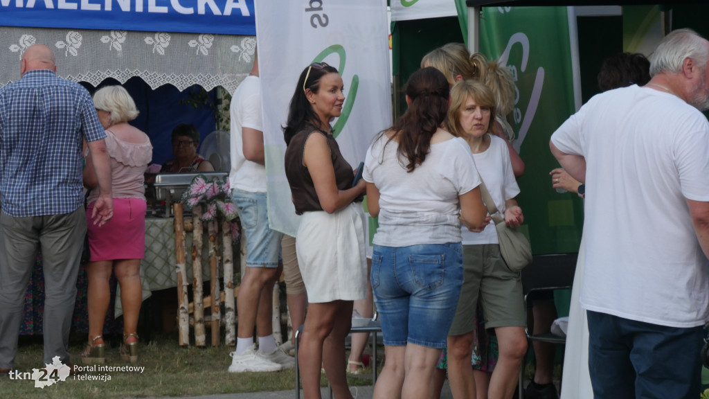 Festyn Rodzinny w Rudzie Malenieckiej z grupą TOPLES