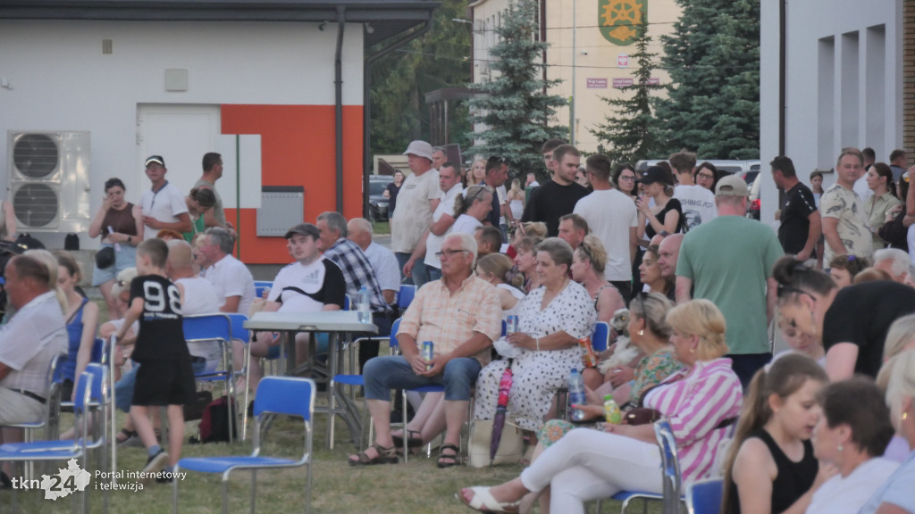Festyn Rodzinny w Rudzie Malenieckiej z grupą TOPLES