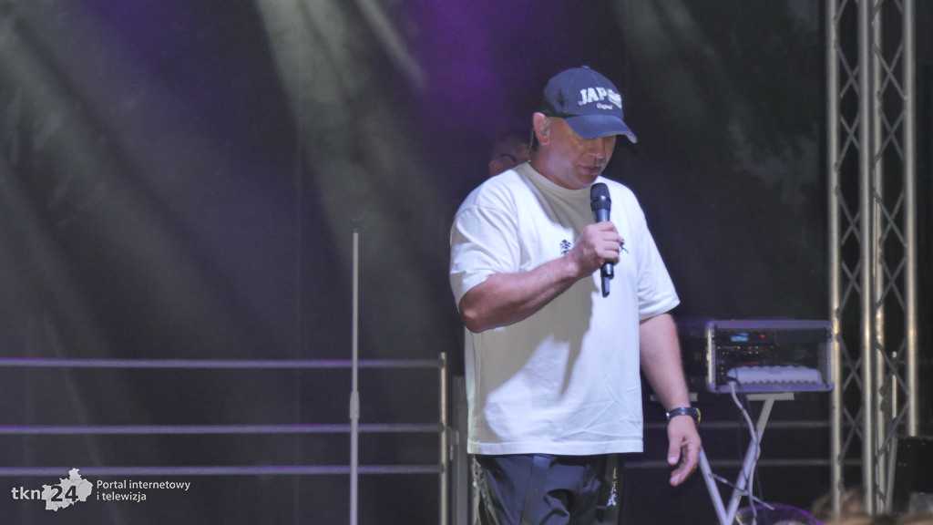 Festyn Rodzinny w Rudzie Malenieckiej z grupą TOPLES