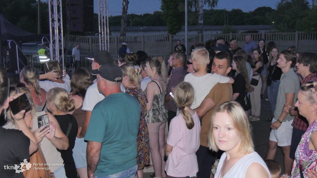 Festyn Rodzinny w Rudzie Malenieckiej z grupą TOPLES