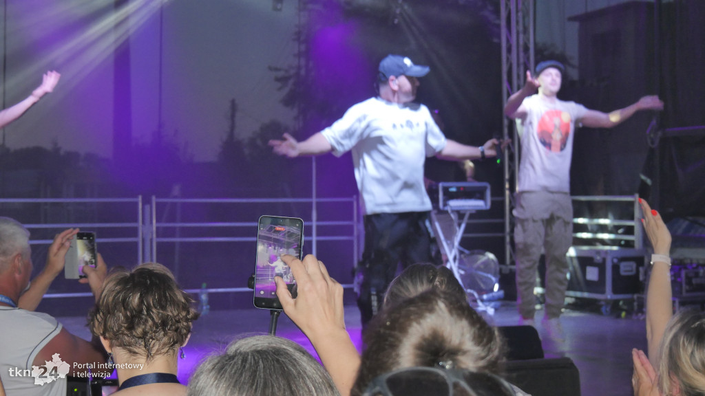 Festyn Rodzinny w Rudzie Malenieckiej z grupą TOPLES