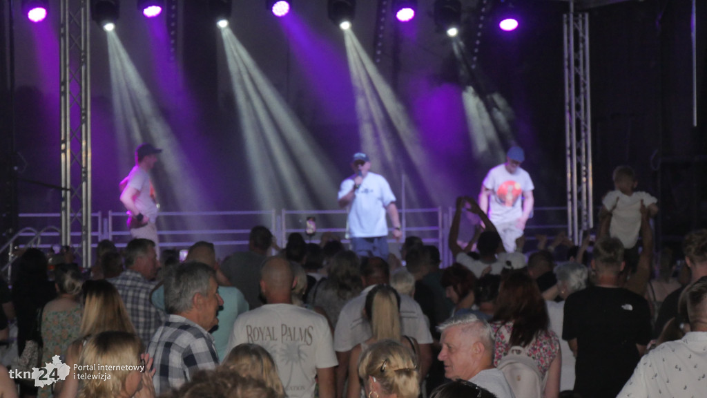 Festyn Rodzinny w Rudzie Malenieckiej z grupą TOPLES
