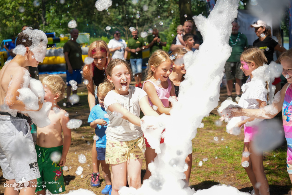Radosny piknik rodzinny w Janowie