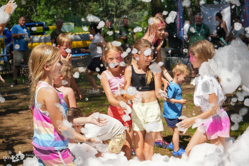 Radosny piknik rodzinny w Janowie
