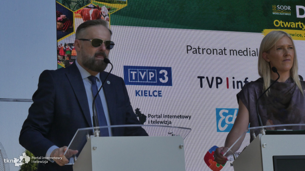 Upalny i tłumny Dzień otwarty w Świętokrzyskim Ośrodku Doradztwa Rolniczego w Modliszewicach