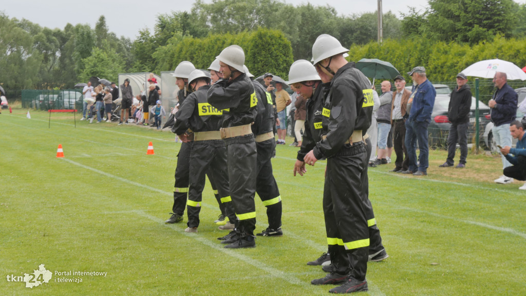 Strażackie emocje w Gowarczowie. Sprawdź kto wygrał zawody