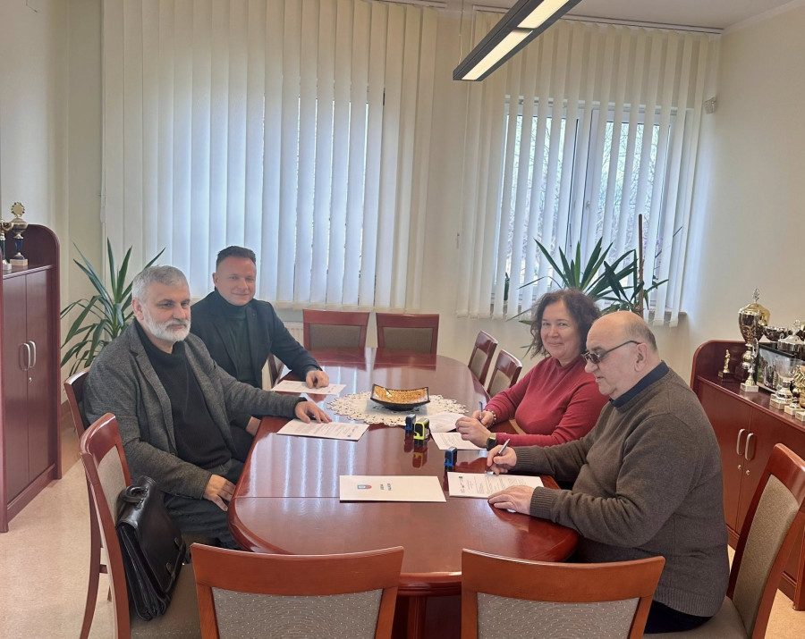 Foto. UG w Fałkowie