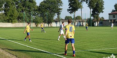 Neptun zagra z Arką wcześniej. Przy Sportowej hit IV ligi już w środę!