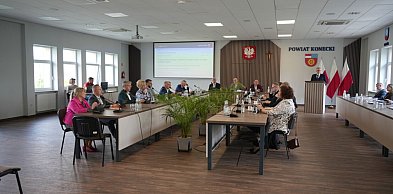 Przekształcenie bursy ważnym tematem Sesji Rady Powiatu