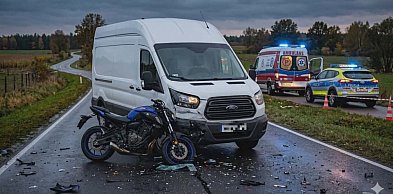 Wypadek na drodze krajowej 42 w Stąporkowie. Motocyklista w szpitalu