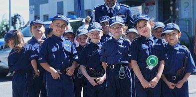 „Bezpieczny Dzień Dziecka” przed konecką jednostką Policji