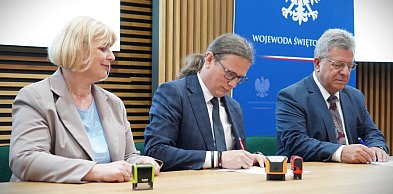 Seniorzy w powiecie koneckim ze wsparciem. Gminy otrzymały dofinansowanie