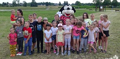 Noc pod namiotami nad zalewem Antoniów. Radoszyce zapraszają na biwak