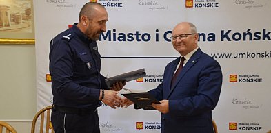 Gmina wesprze konecką policję w remoncie służbowego placu