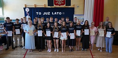 Europassy przyznane w Stąporkowie. Szkoła podsumowała program Erasmus+