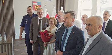 Starosta i Zarząd Powiatu Koneckiego z wotum zaufania i absolutorium