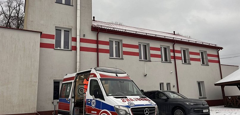 Karetka już stacjonuje w Rudzie Malenieckiej. To epokowa zmiana