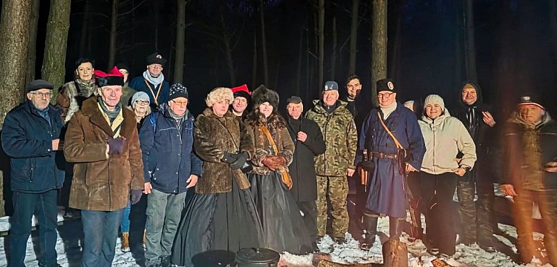  Hołd powstańcom styczniowym. Rocznicowe uroczystości w Czarnej…