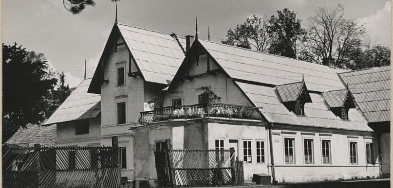 Zespół dworski w Rudzie Malenieckiej - 1958 r.