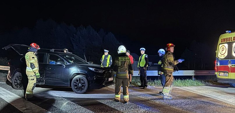 Kolejne zdarzenie drogowe w Jacentowie. Zderzenie osobówki z dostawczakiem