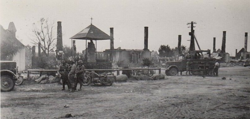 Pieta w Fałkowie. Zdjęcie z 1939 roku