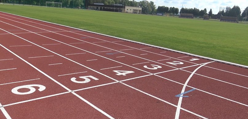 Końskie: Nowy stadion lekkoatletyczny już gotowy