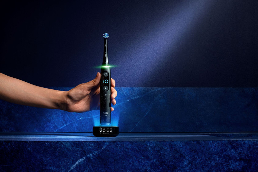 Oral B
