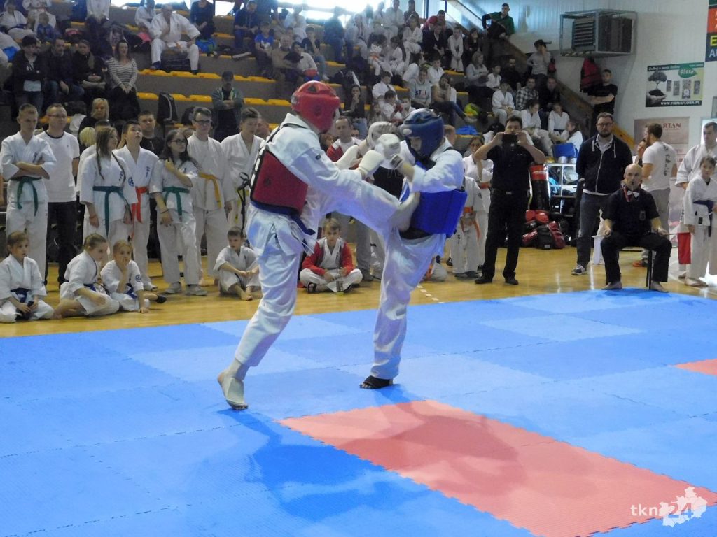 III Ogólnopolski Turniej Karate o Puchar Ziemi Koneckiej 67