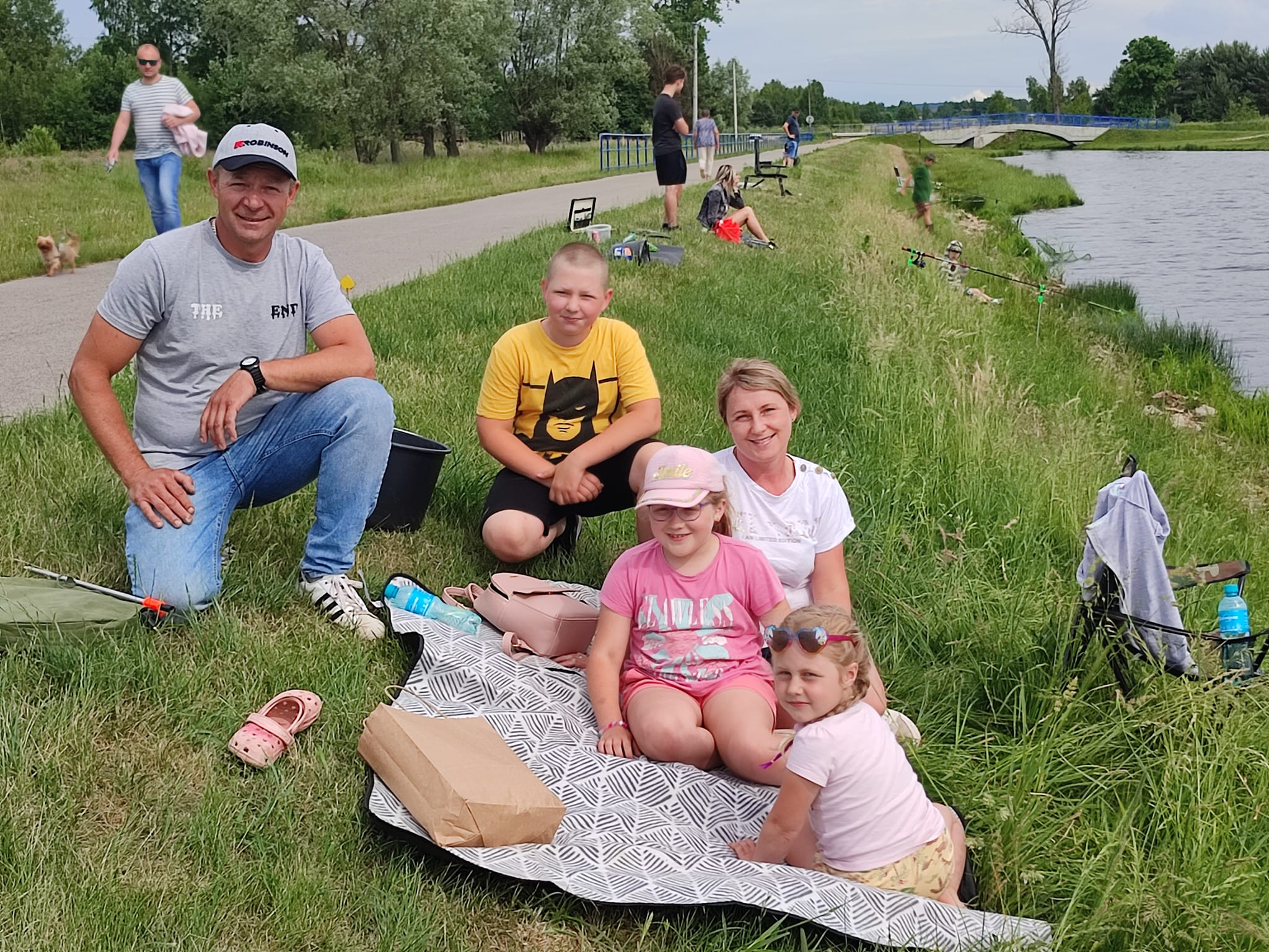 Najmłodsi wędkowali nad Antoniowem [wideo, zdjęcia]