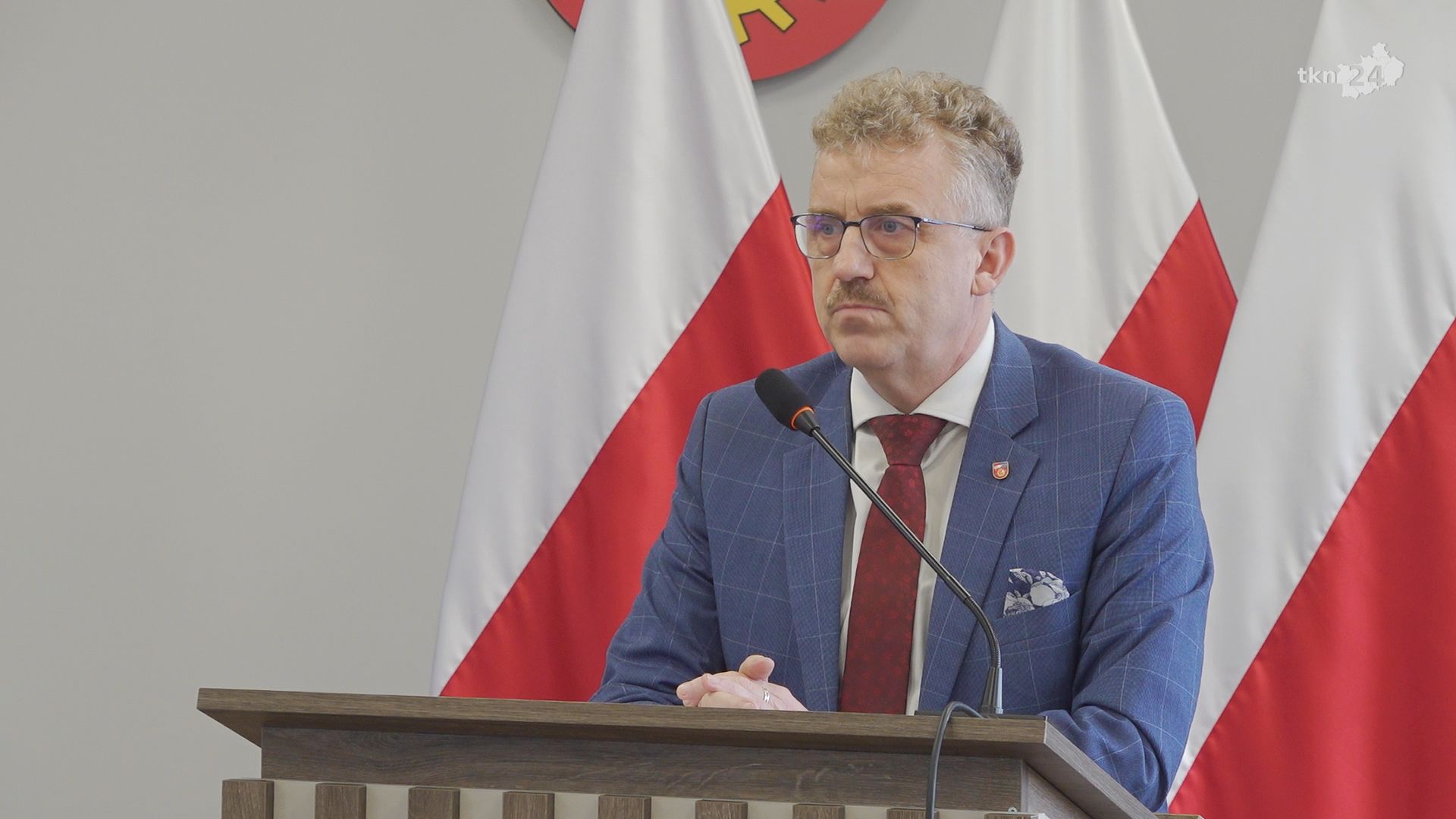 Budżet powiatu uchwalony. Pożegnanie wieloletniej skarbnik i wybór wiceprzewodniczącego [wideo, zdjęcia]