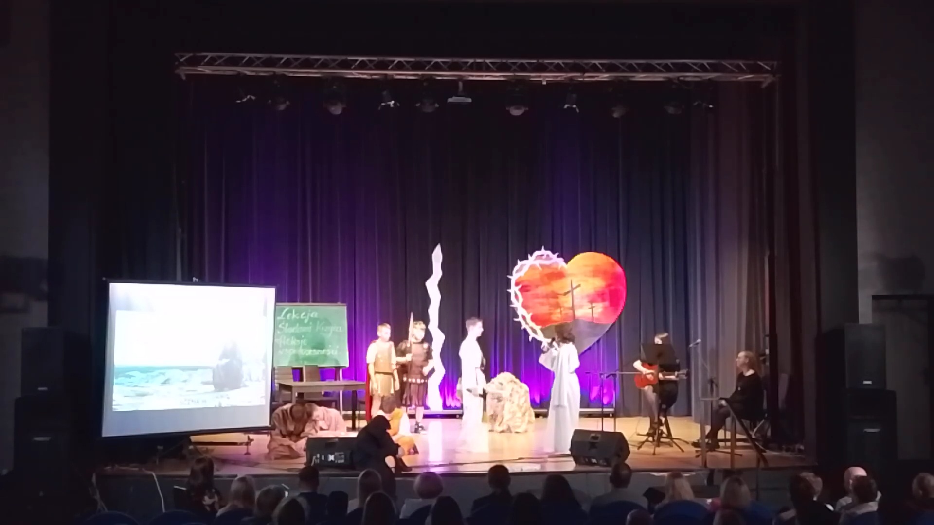 Wielkanocna akademia uczniów z gminy Stąporków [wideo]