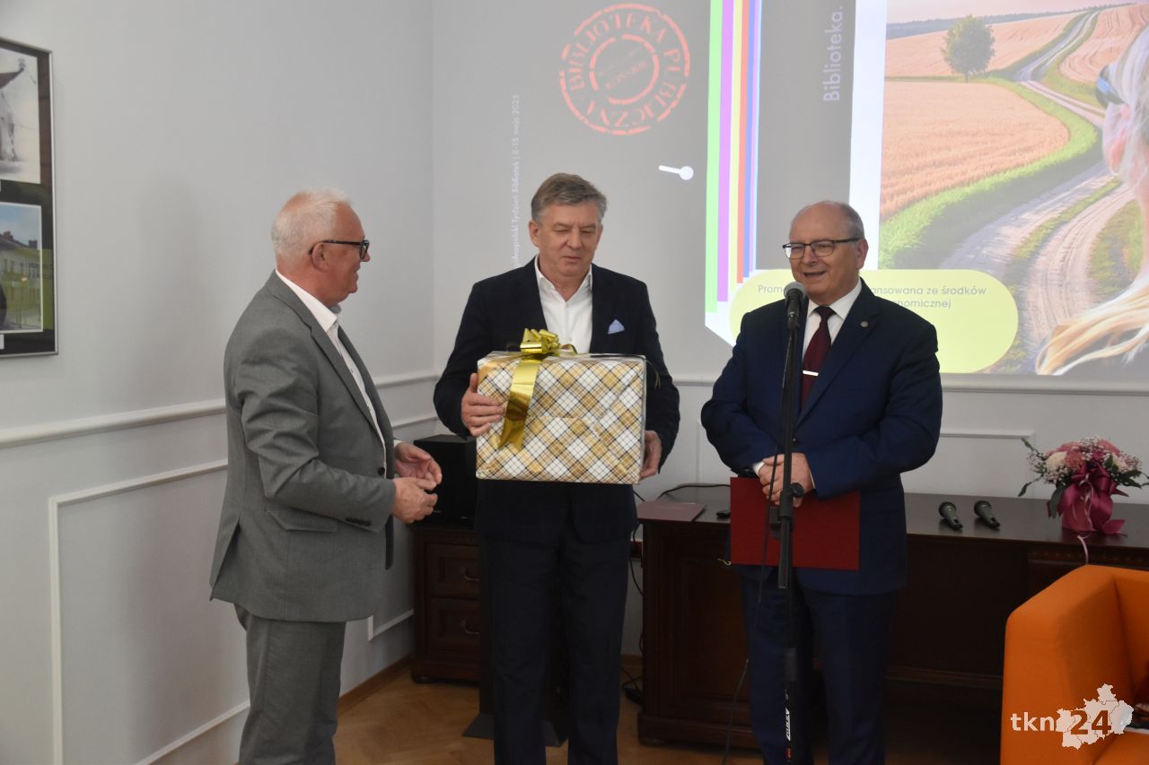 Dorota Duda zaprezentowała swój debiutancki tomik poezji na Seminarium Bibliotekarzy [wideo, zdjęcia]
