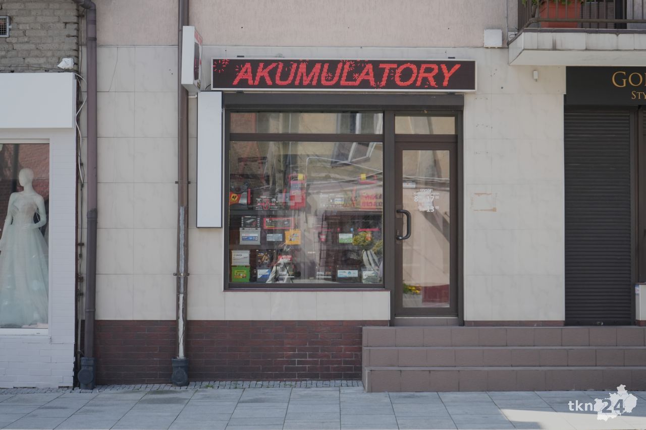 Pogotowie akumulatorowe w Końskich? Teraz MotoCar w nowym miejscu! [wideo, zdjęcia]