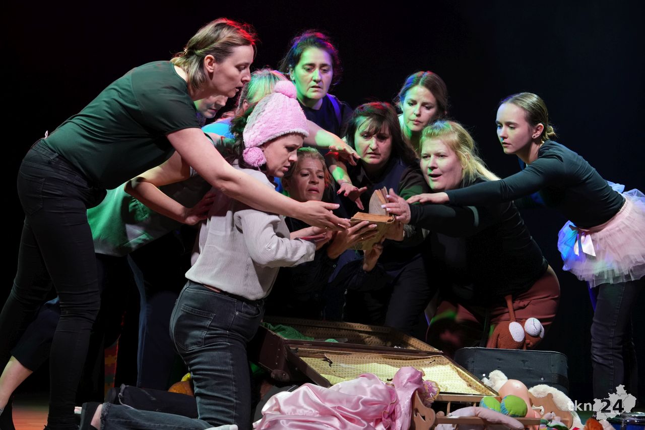 Niezwykły i trudny spektakl na motywach 'Pamiętnika Dawida Rubinowicza’ wystawiono w KCK [wideo, zdjęcia]