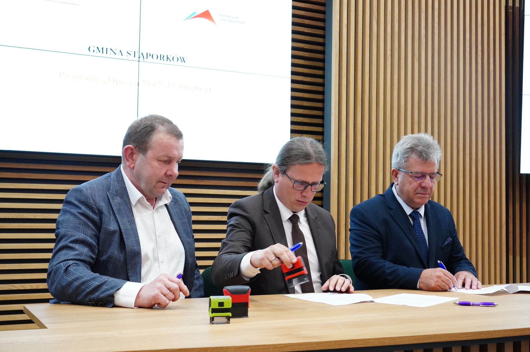 Gmina Stąporków wesprze seniorów 75+